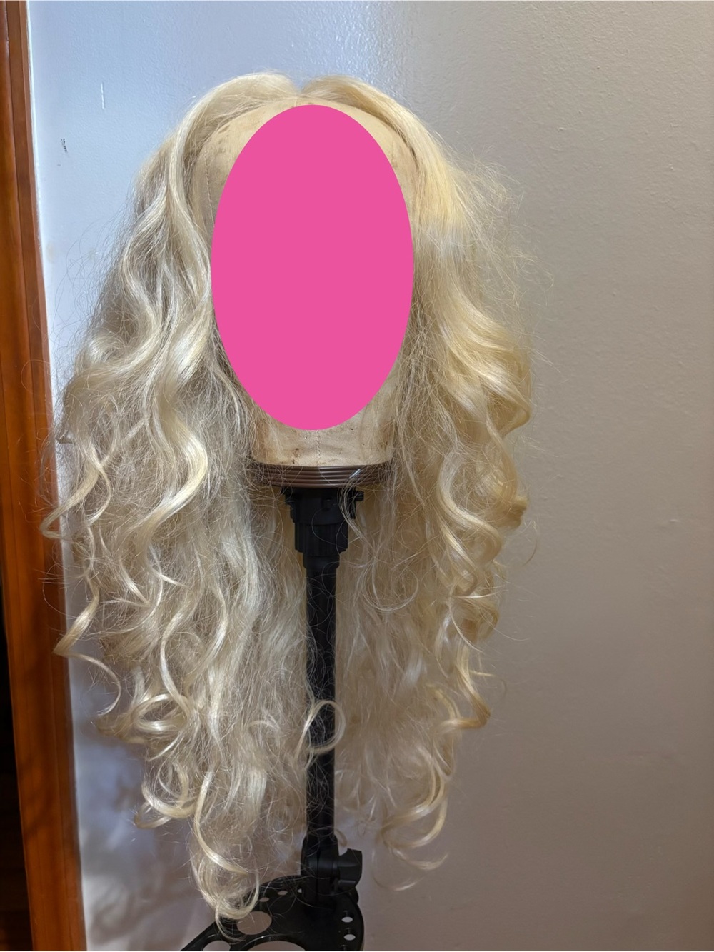Blonde Long Wavy Wig - Natural Light Blonde